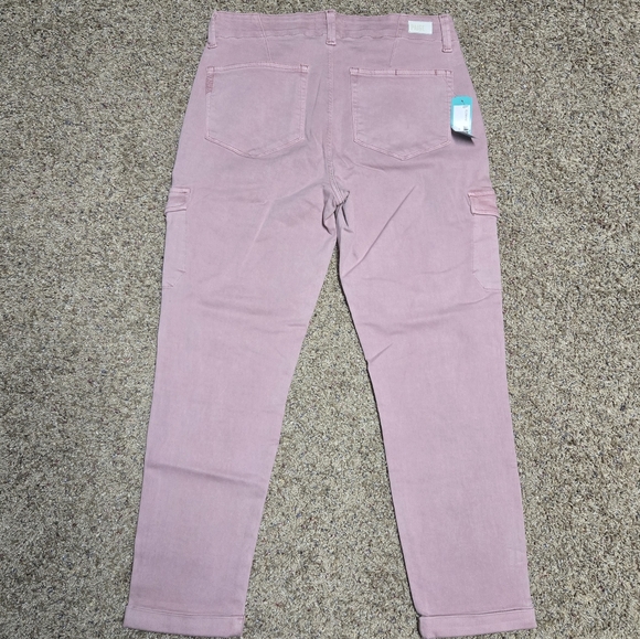 NWT Paige Christy Cargo Vintage Garden Rose Jeans - Picture 2 of 3
